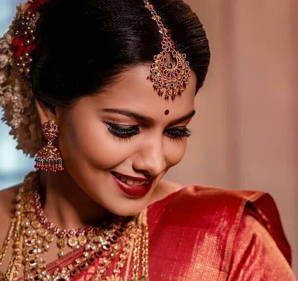 MIRROR MAGIC BEAUTY PARLOUR KALPETTA